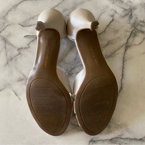 NATURALIZER Genuine Leather Vintage Open Toe Heels - Picture 8 of 9